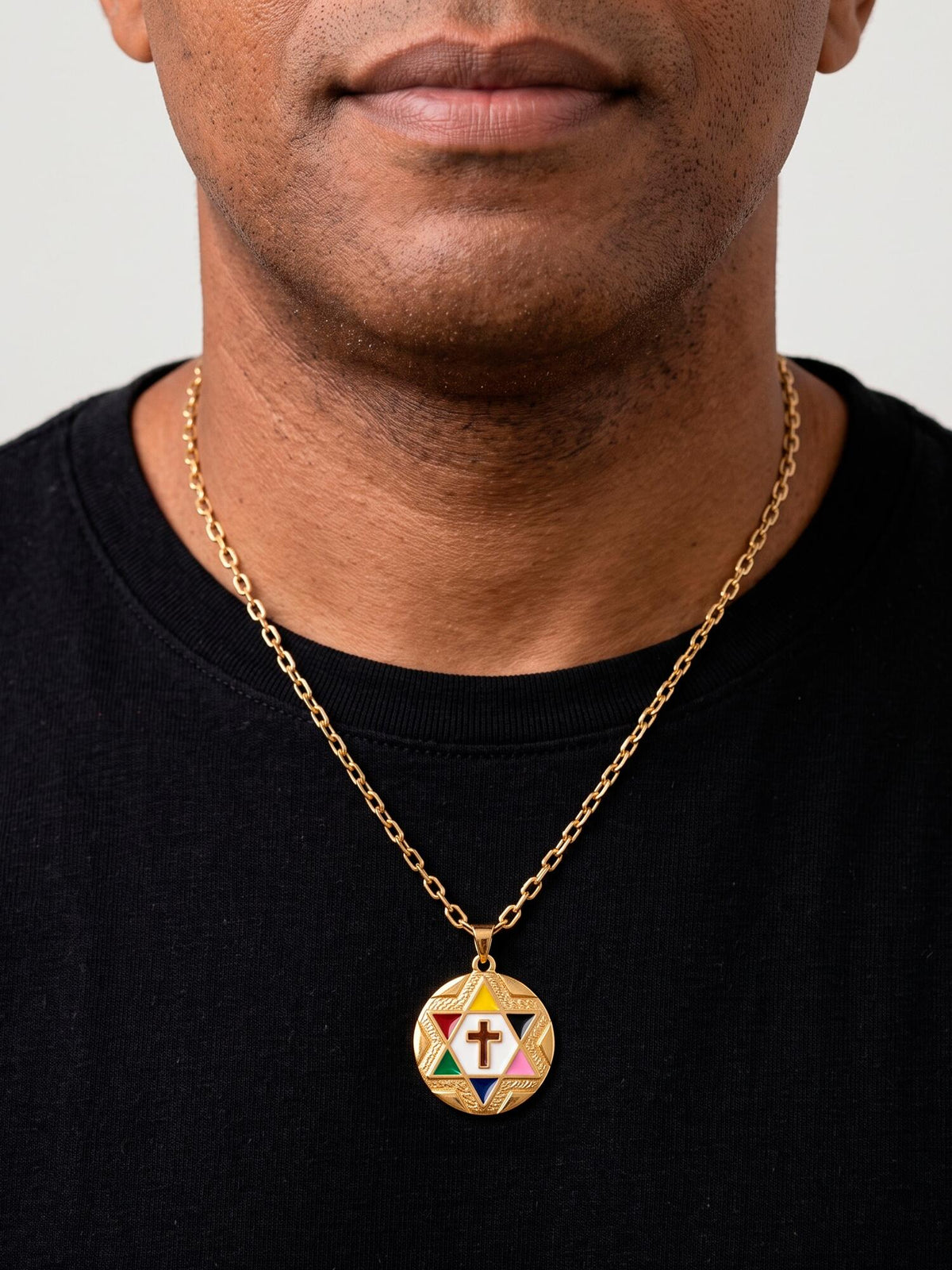 Corrente medalha Sete Linhas - cadeado - banhado a ouro 18k - foto 3