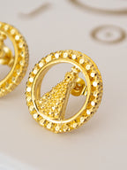 Brinco redondo Nossa Senhora - banhado a ouro 18k - foto 3