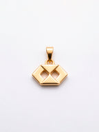 Pingente administração 1,6 x 1,2 cm - banhado a ouro 18k