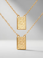 Escapulário Deus é fiel - elo longo - banhado a ouro 18k