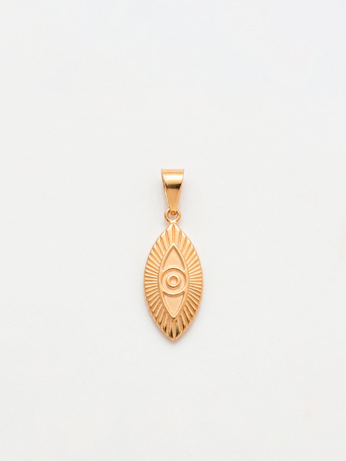Pingente oval olho de Hórus 2,0 x 1,0 cm - banhado a ouro 18k