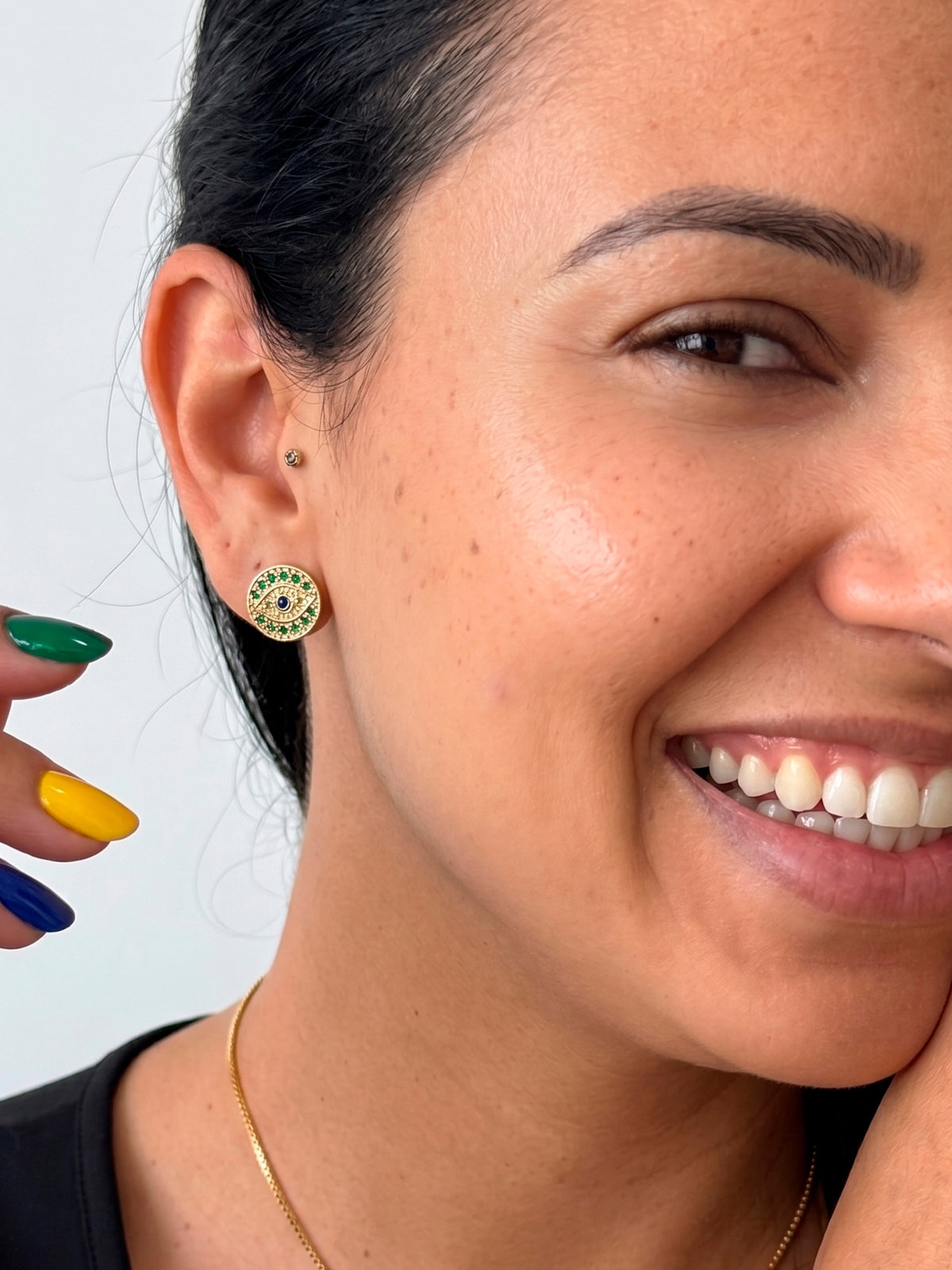 Brinco bandeira do Brasil cravejado - banhado a ouro 18k - foto 2