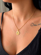 Pingente signo Escorpião - banhado a ouro 18k - foto 2