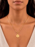 Pingente medalha Oxum - banhado a ouro 18k - foto 2