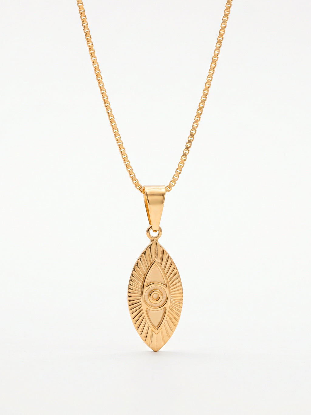 Corrente oval olho de Hórus - veneziana - banhado a ouro 18k