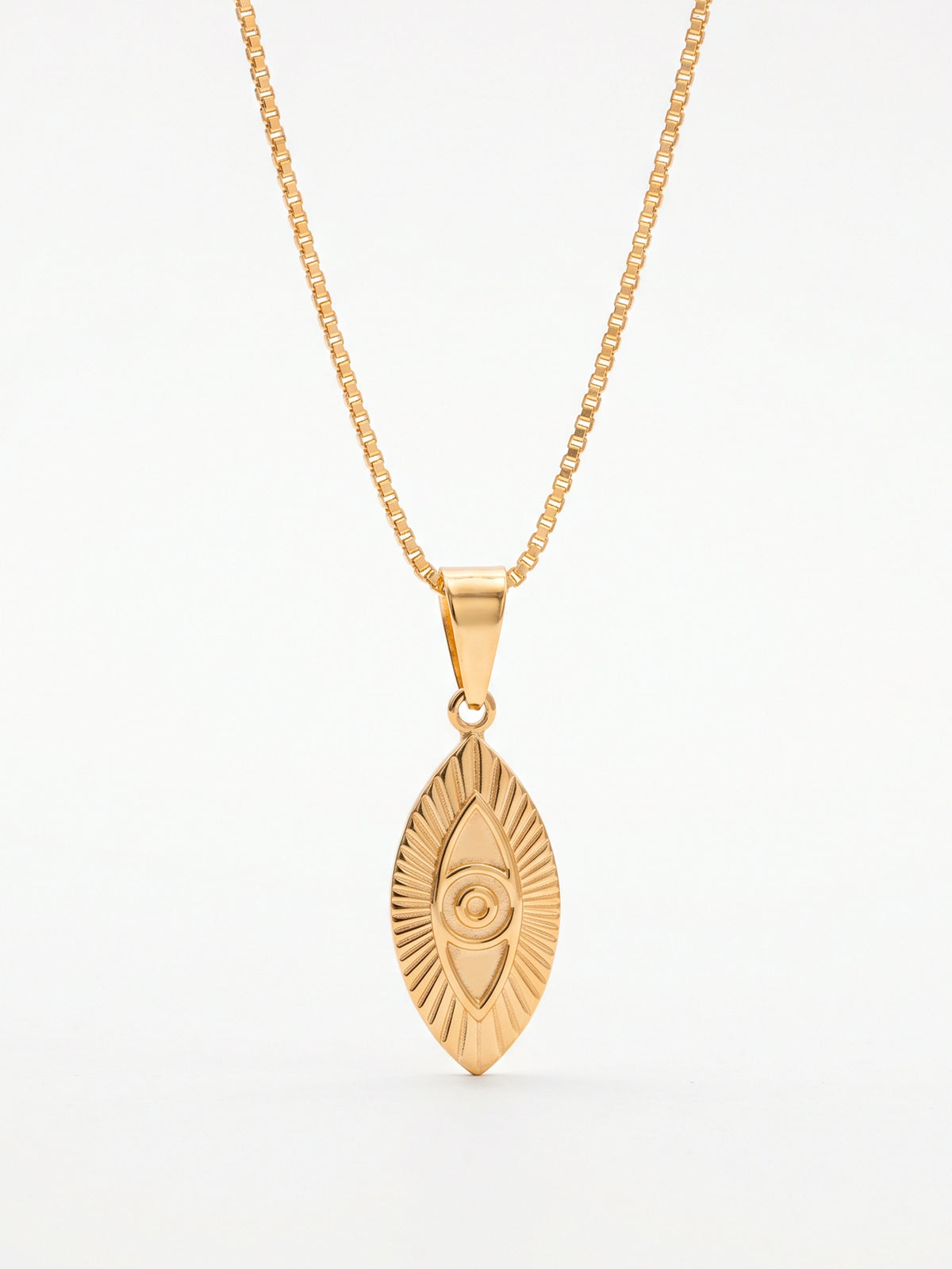 Corrente oval olho de Hórus - veneziana - banhado a ouro 18k