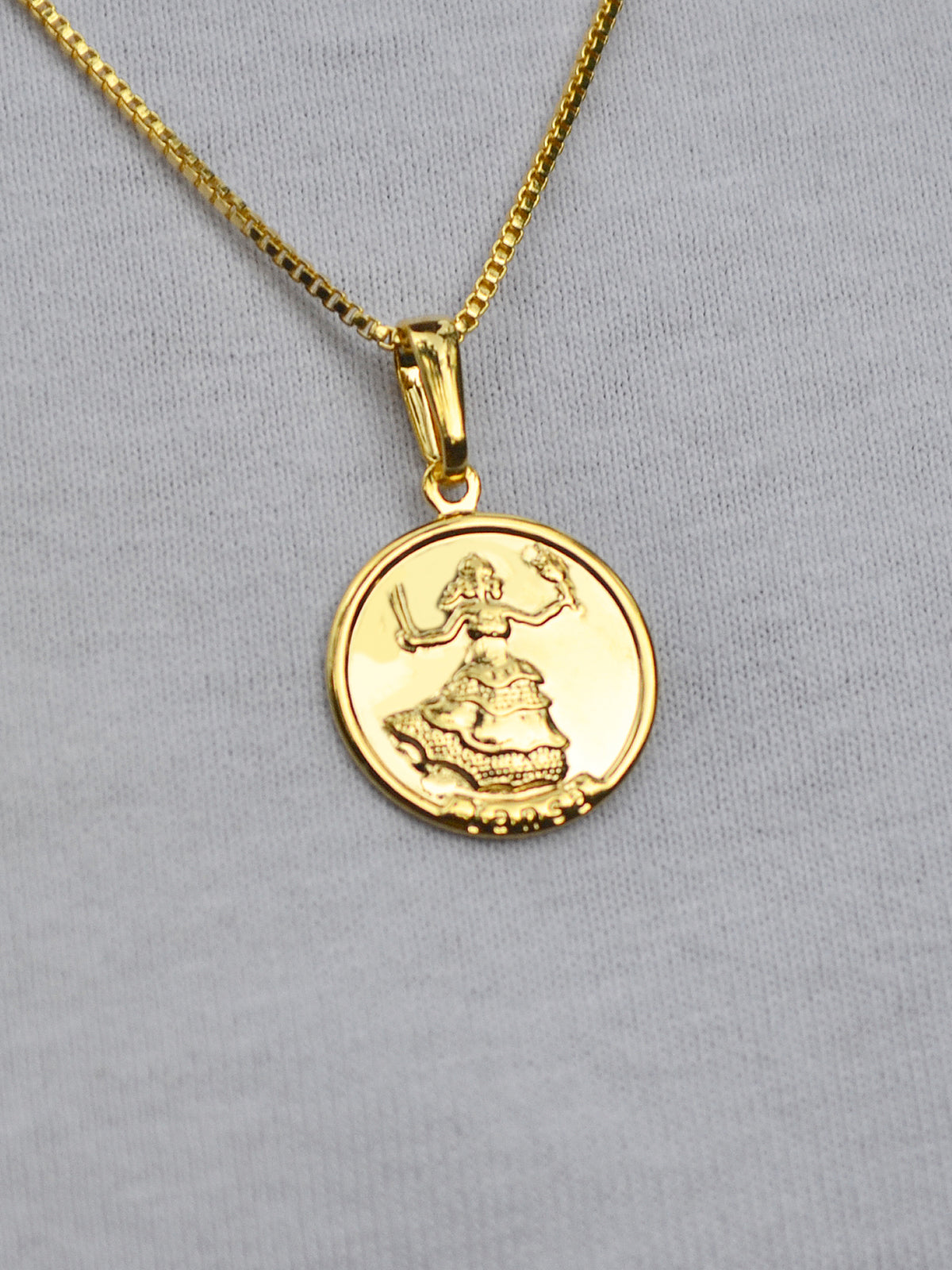 Corrente medalha Iansã - veneziana - banhado a ouro 18k - foto 5