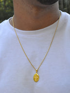 Pingente Medalha Oval com Cruz - banhado a ouro 18k - foto 2