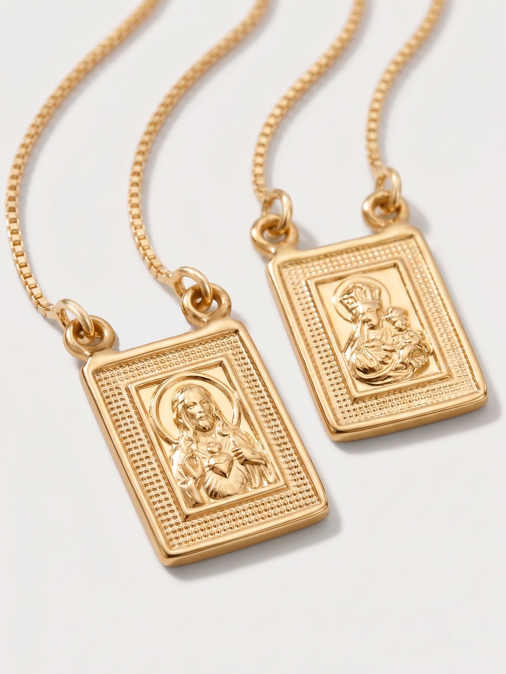 Escapulário sagrado Coração de Jesus "moldura" - veneziana - banhado a ouro 18k - foto 2
