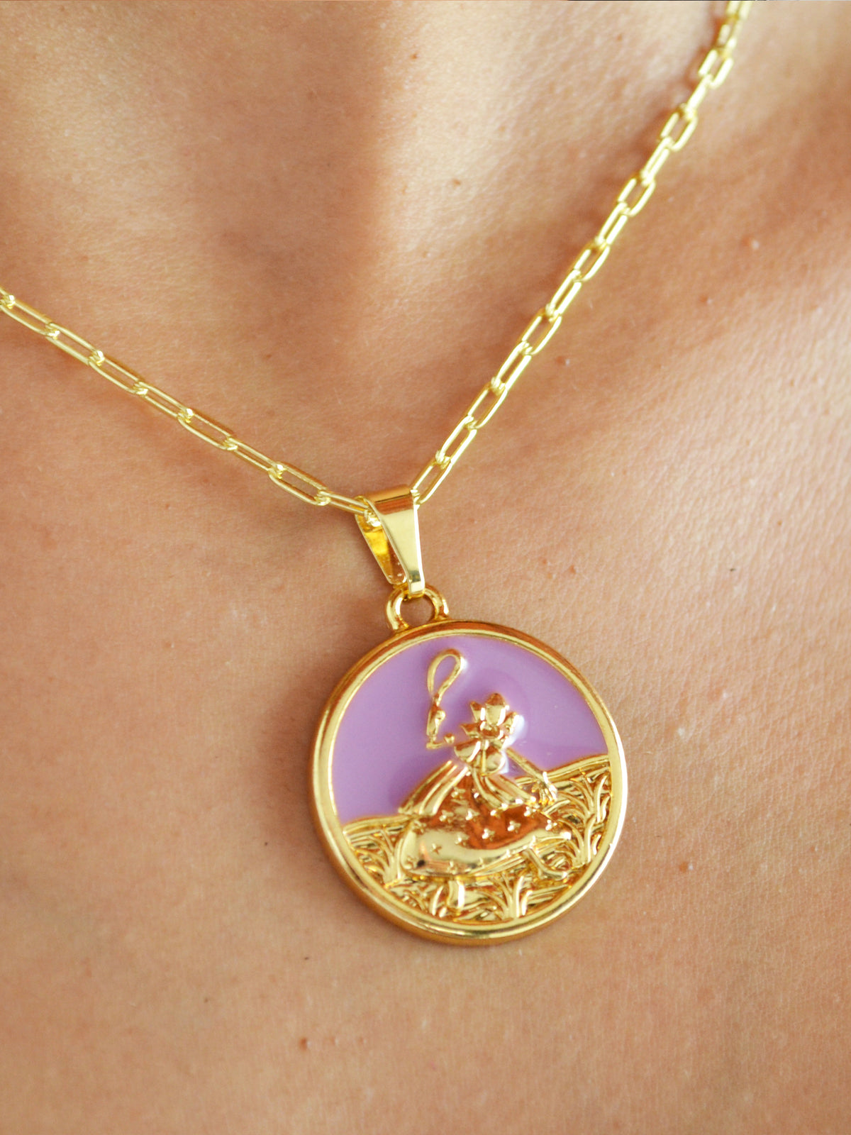 Corrente medalha Nanã roxo - elo longo - banhado a ouro 18k - foto 3