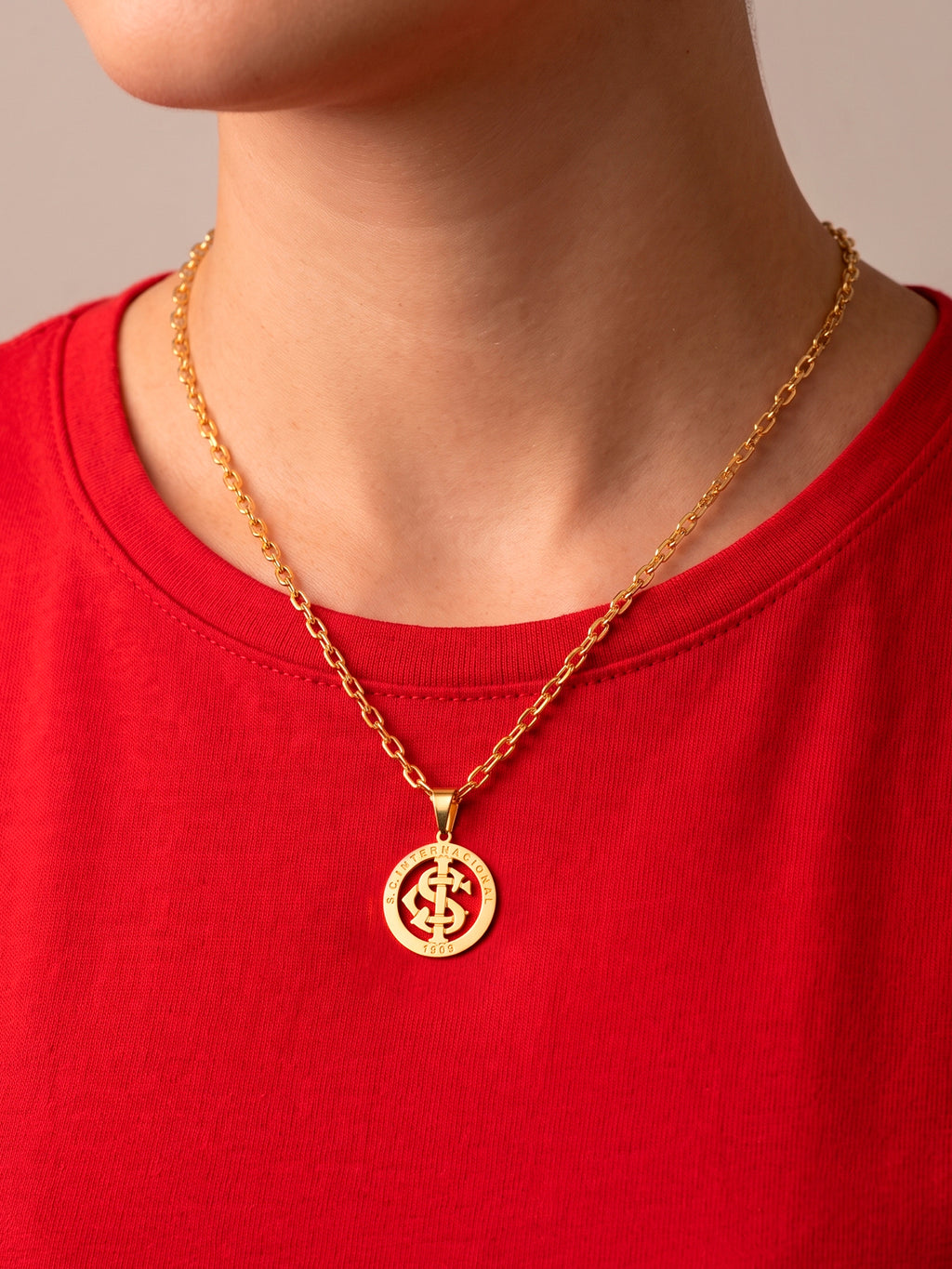Corrente Internacional vazado - cadeado - banhado a ouro 18k - foto 3