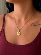 Pingente signo Capricórnio - banhado a ouro 18k - foto 2